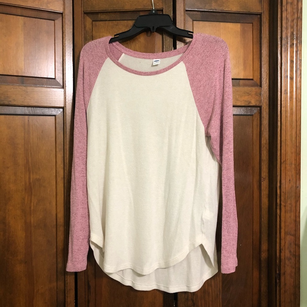 ❗️❗️CLEARANCE Old Navy top